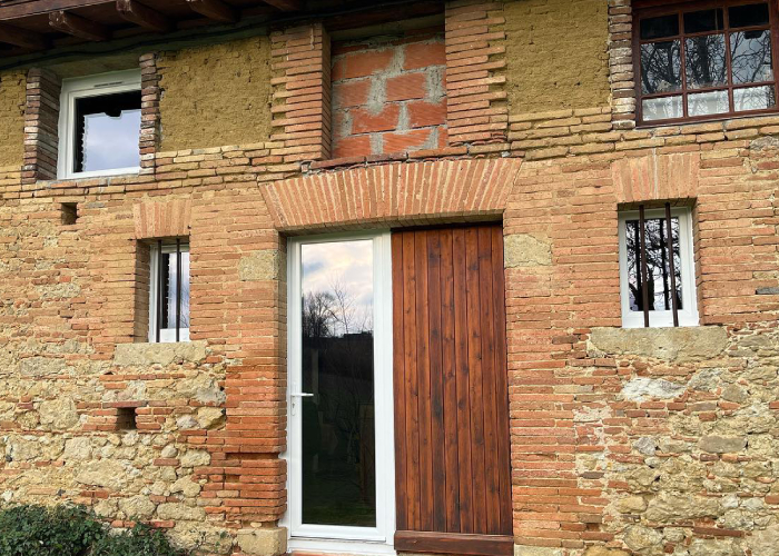 Porte vitrée rénovée Porte vitrée façade ancienne